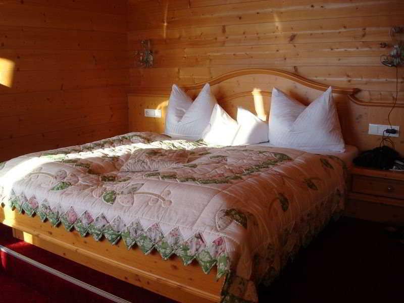 Frieden Das Alpine Panorama Hotel Hochpillberg 外观 照片
